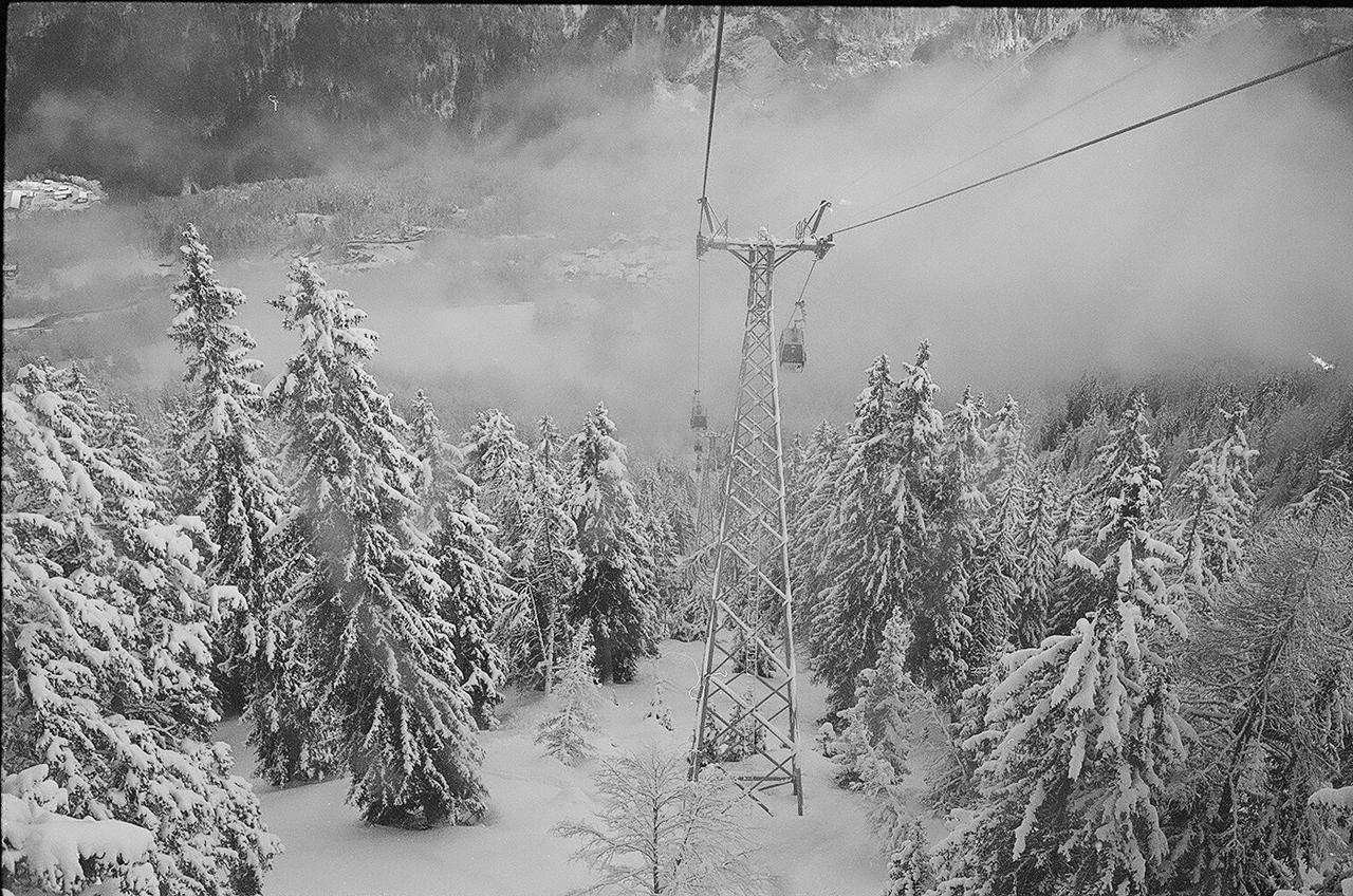 Lieu Secret Dans Les Alpes Suisses Villa Le Tretien Exterior foto